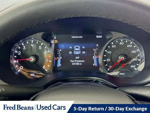Used 2024 Jeep Compass Latitude AWD/4WD image 18