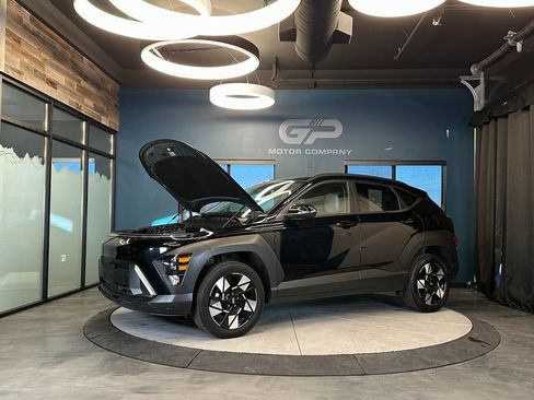 Used 2025 Hyundai Kona SEL image 25