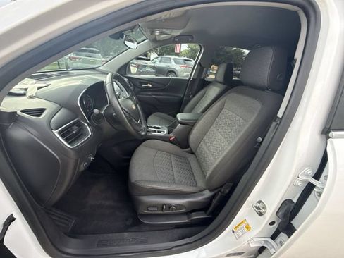 Certified 2024 Chevrolet Equinox LT FWD image 20