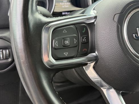 Used 2021 Jeep Gladiator Overland w/ Popular Equipment Package AWD/4WD image 26
