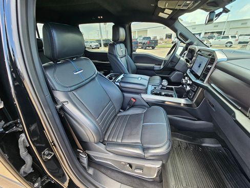 Used 2024 Ford F150 Platinum w/ FX4 Off-Road Package AWD/4WD image 32