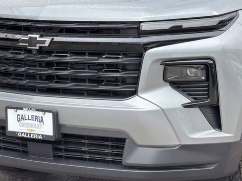 New 2026 Chevrolet Traverse LT w/ Midnight/Sport Edition FWD image 7
