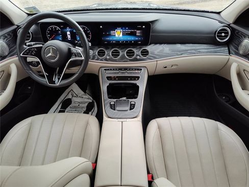 Certified 2022 Mercedes-Benz E 350 Sedan image 19