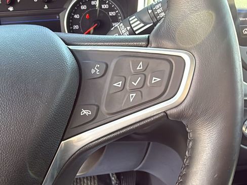 Used 2022 Chevrolet Equinox LT AWD/4WD image 27