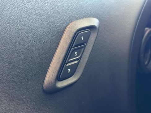Used 2022 Dodge Challenger SRT Hellcat RWD image 18