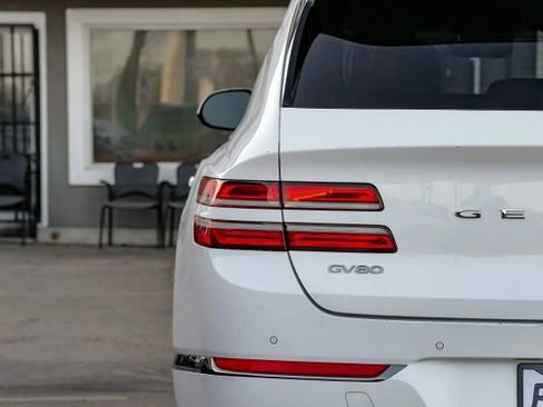 Used 2024 Genesis GV80 2.5T AWD/4WD image 59