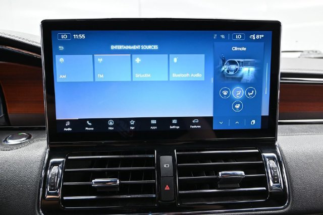 Used 2022 Lincoln Navigator L Reserve AWD/4WD image 39