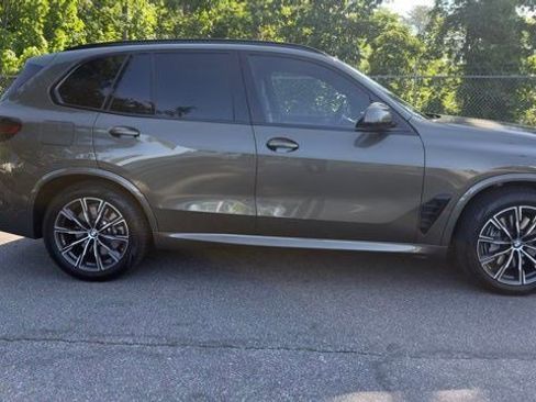 Used 2026 BMW X5 xDrive50e w/ M Sport Package AWD/4WD image 8