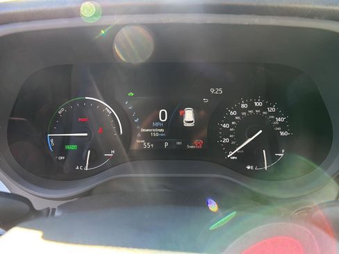 New 2026 Toyota Sienna XLE image 12