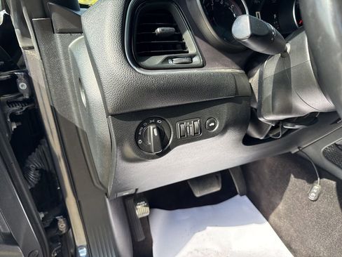 Used 2018 Dodge Challenger SXT RWD image 26