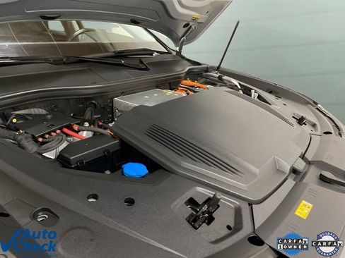 Used 2023 Audi e-tron Premium Plus w/ Premium Plus Package image 90