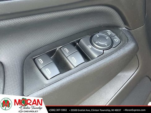 Certified 2024 Chevrolet Equinox RS w/ LPO, Floor Liner Package AWD/4WD image 15