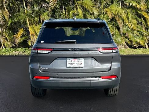 New 2026 Jeep Grand Cherokee Limited image 4
