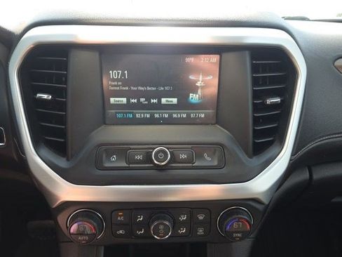 Used 2019 GMC Acadia SLE w/ LPO, Floor Liner Package AWD/4WD image 21