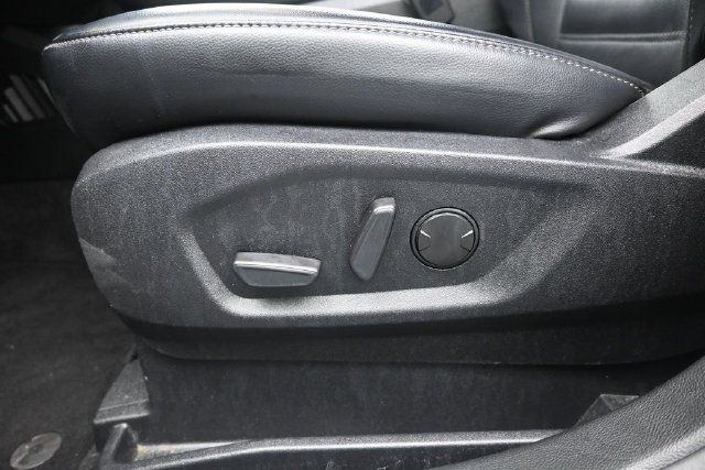 Used 2024 Ford Edge SEL AWD/4WD image 13
