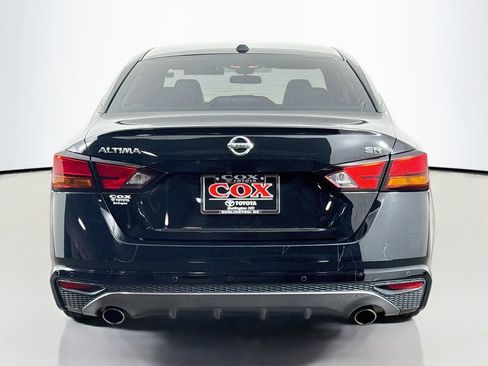 Used 2022 Nissan Altima 2.5 SR FWD image 6