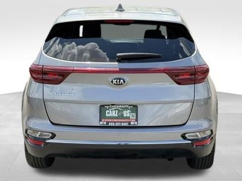 Used 2021 Kia Sportage LX image 8