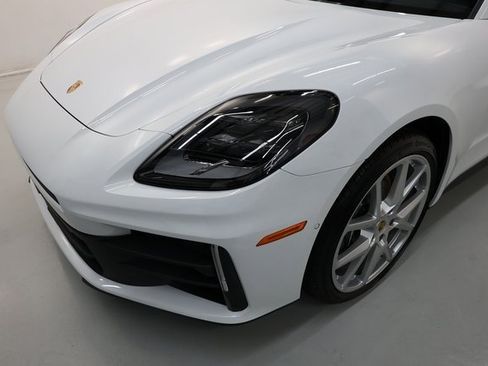 Used 2024 Porsche Panamera 4 image 57