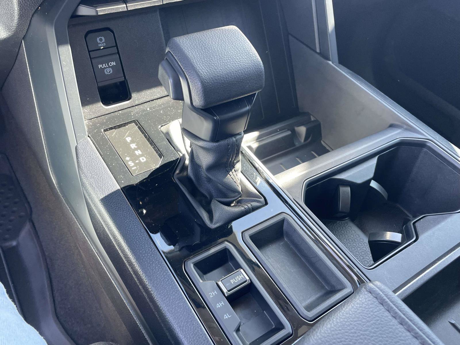 Used 2024 Toyota Tundra SR AWD/4WD image 18