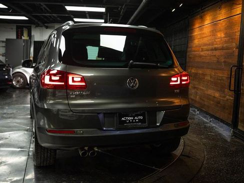 Used 2016 Volkswagen Tiguan SE FWD image 6