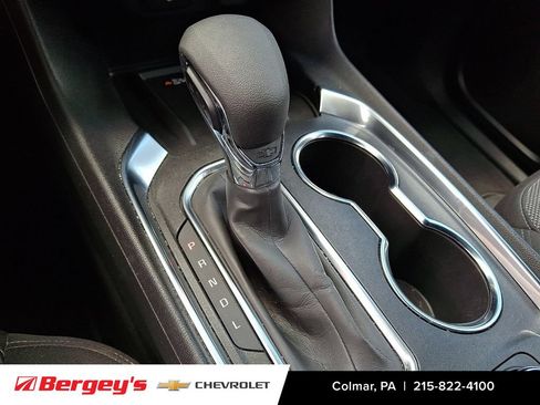 Used 2023 Chevrolet Traverse LT AWD/4WD image 19