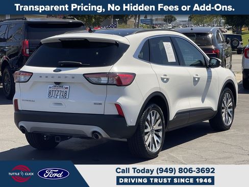 Used 2020 Ford Escape Titanium w/ Titanium Premium Package 2.0 AWD/4WD image 15