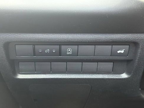 New 2026 Mitsubishi Outlander AWD image 9