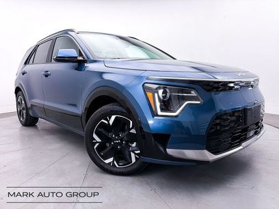 Certified 2024 Kia Niro Wind