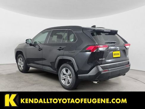 Used 2024 Toyota RAV4 XLE AWD/4WD image 3