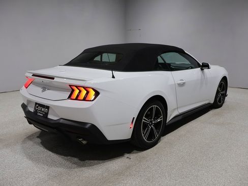 Used 2025 Ford Mustang Premium RWD image 2