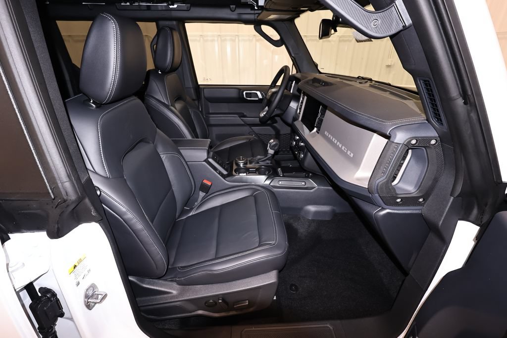 New 2026 Ford Bronco Outer Banks AWD/4WD image 15