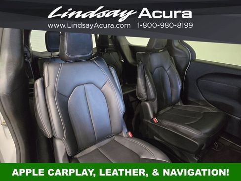 Used 2024 Chrysler Pacifica Limited FWD image 9