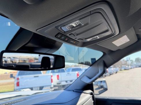 Used 2023 GMC Sierra 1500 SLT w/ SLT Premium Package image 28