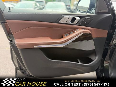 Used 2020 BMW X7 xDrive40i w/ Premium Package AWD/4WD image 14