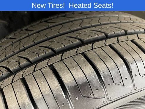 Used 2023 Subaru Forester Premium AWD/4WD image 8