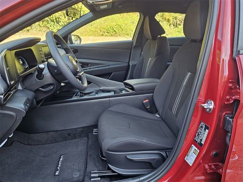 Certified 2026 Hyundai Elantra Sport image 9