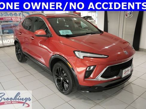 Used 2024 Buick Encore GX Sport Touring AWD/4WD image 1