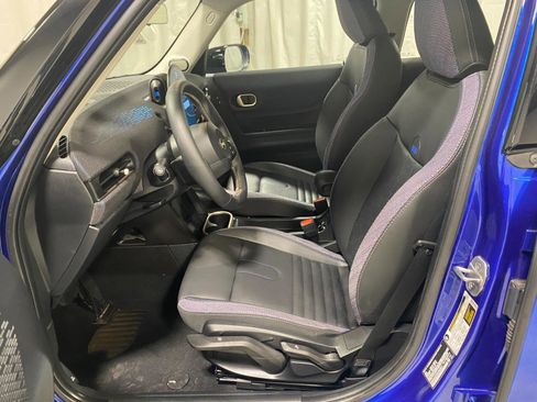 Certified 2025 MINI Cooper S image 14