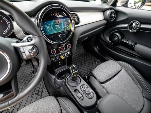 Certified 2024 MINI Cooper SE FWD image 26