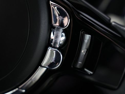 Used 2016 Rolls-Royce Wraith image 25