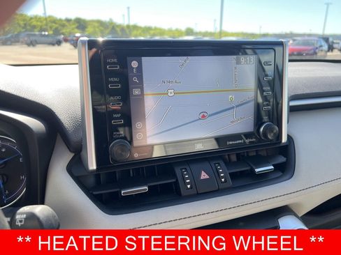 Used 2021 Toyota RAV4 Limited AWD/4WD image 4