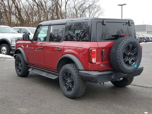 New 2025 Ford Bronco Big Bend w/ Black Diamond Package image 6