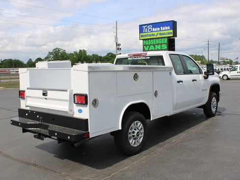 Used 2025 Chevrolet Silverado 2500 W/T w/ WT/CX Safety Package AWD/4WD image 5