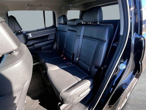 Used 2024 Hyundai Santa Fe Limited image 26