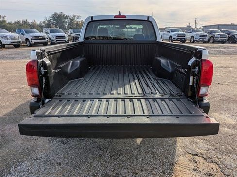 Used 2022 Toyota Tacoma image 13