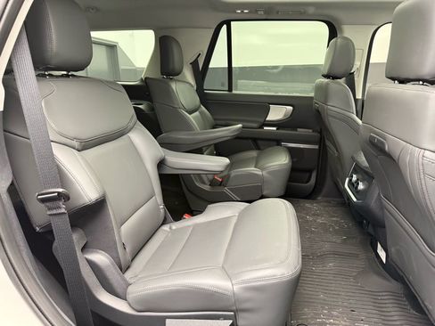 New 2026 Ford Expedition Active image 53