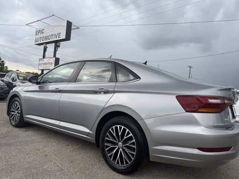 Used 2019 Volkswagen Jetta SE FWD image 7