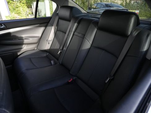 Used 2015 INFINITI Q40 AWD w/ Navigation Package image 22