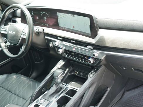 Certified 2024 Kia Telluride SX Prestige X-Line AWD/4WD image 27