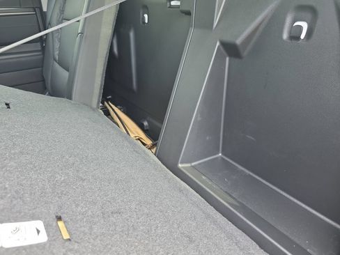 Used 2023 Toyota Tundra Limited w/ Power Package AWD/4WD image 40